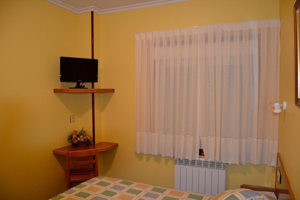 Hostal Residencia Bahia Laxe Εξωτερικό φωτογραφία