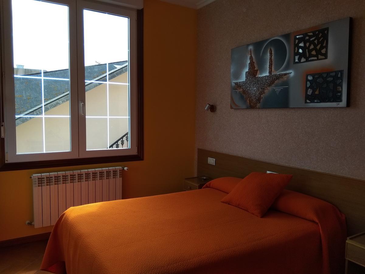 Hostal Residencia Bahia Laxe Εξωτερικό φωτογραφία