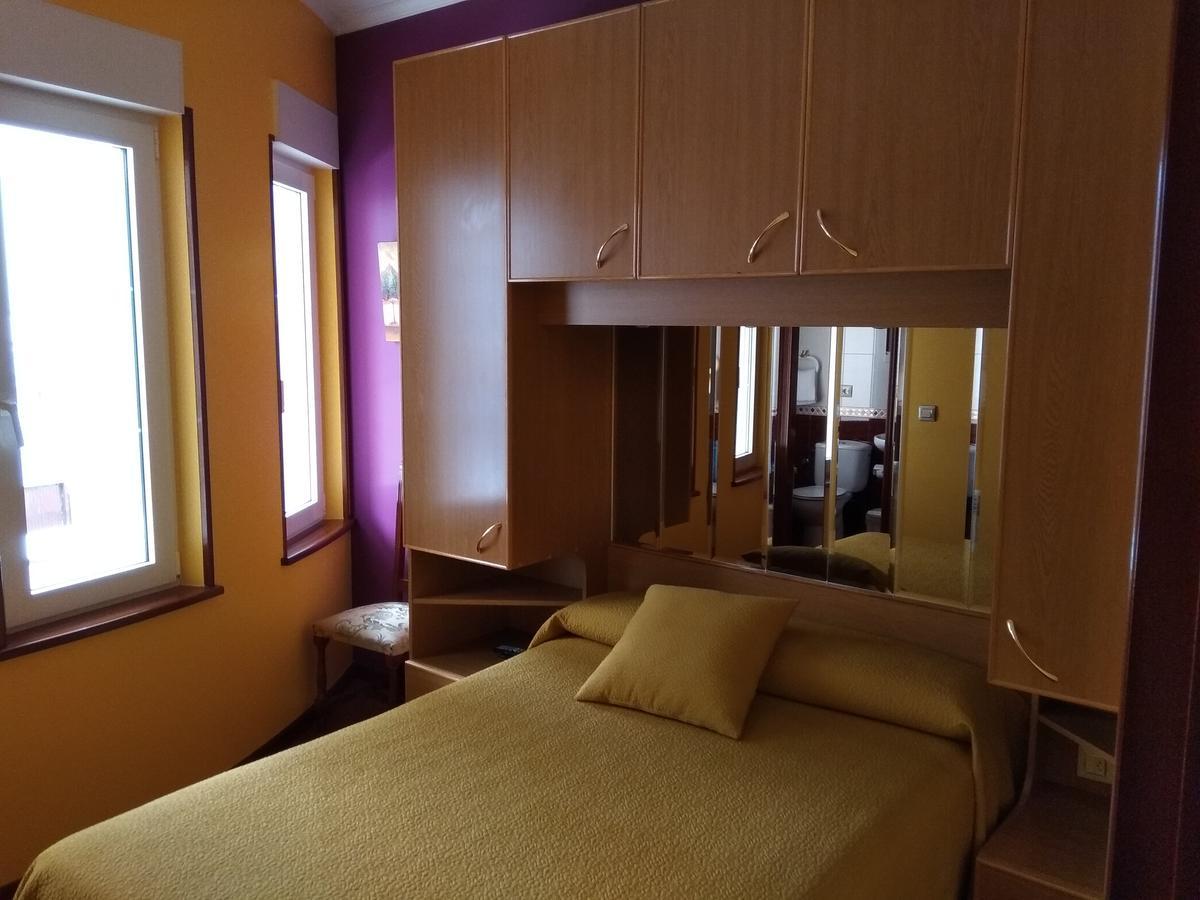 Hostal Residencia Bahia Laxe Εξωτερικό φωτογραφία