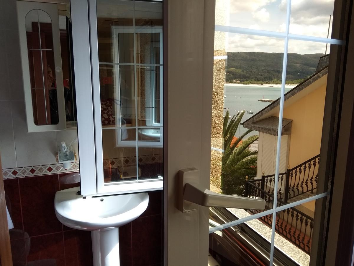 Hostal Residencia Bahia Laxe Εξωτερικό φωτογραφία